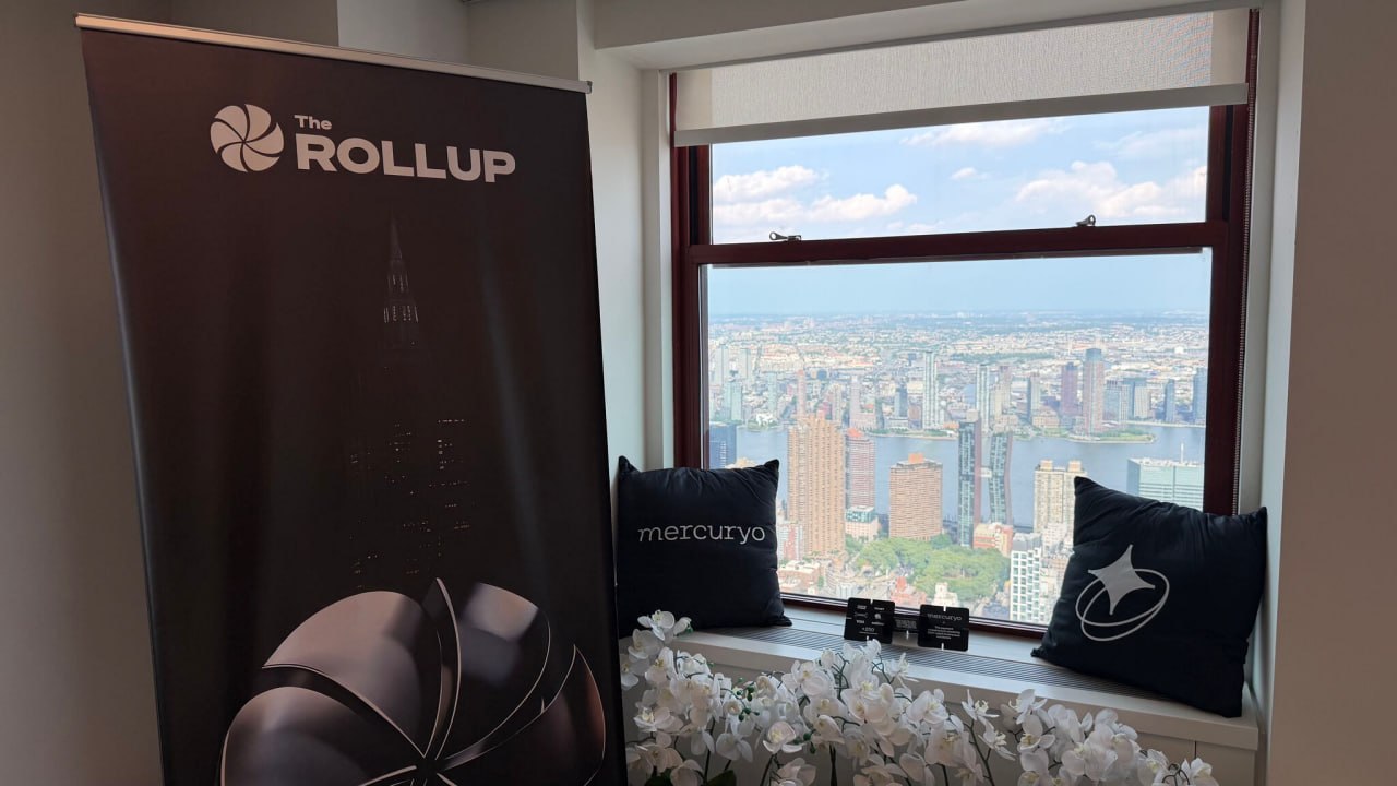 Mercuryo branded event setup overlooking New York City